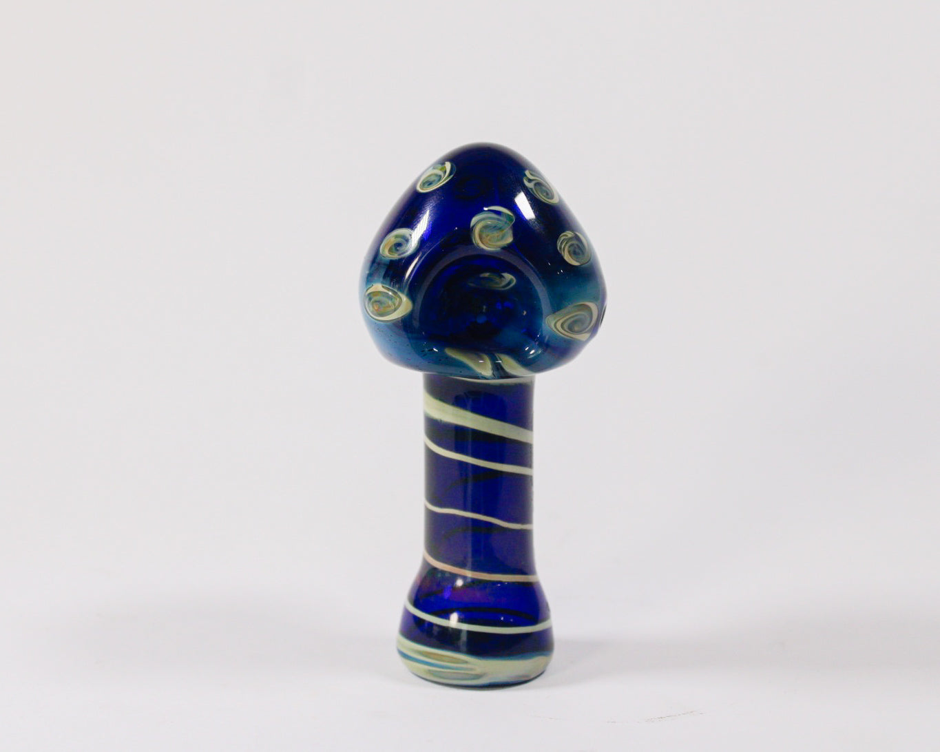 Pipa de vidrio hecha a mano color azul