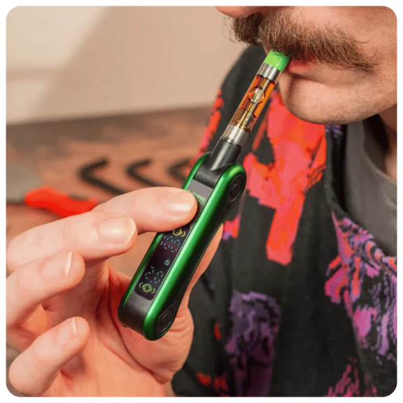 🔒 Ooze Hinge 510 Thread Battery – Batería Oculta para Cartuchos